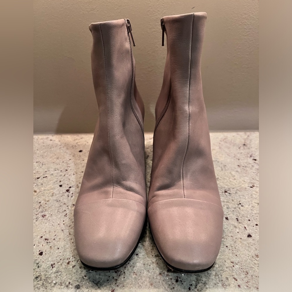 Women’s Taupe Coclio boots size 37.5